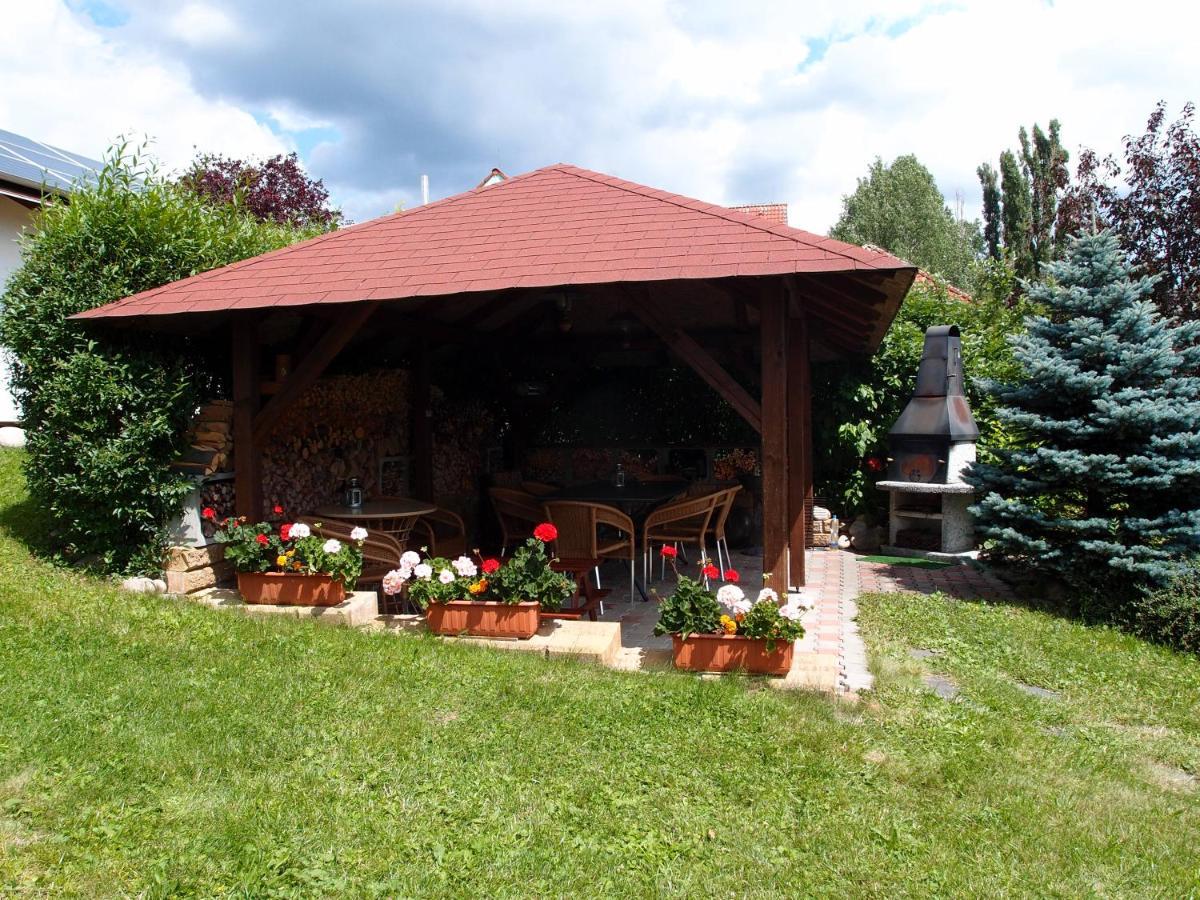Penzion Cabak Vrchlabi Exterior photo